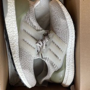Adidas Ultra Boost Olive Green Size 10